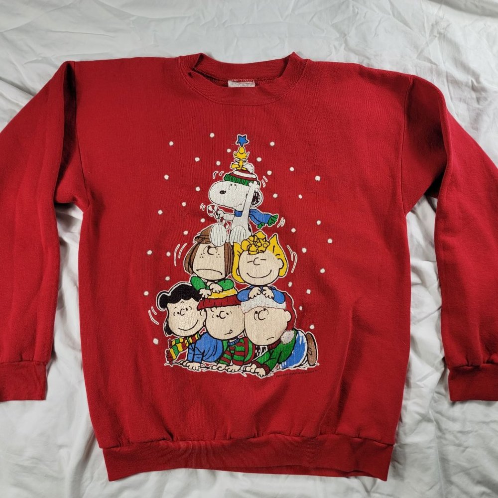 Vintage Peanuts Adults XL Red Pullover Sweater Made In The USA Christmas